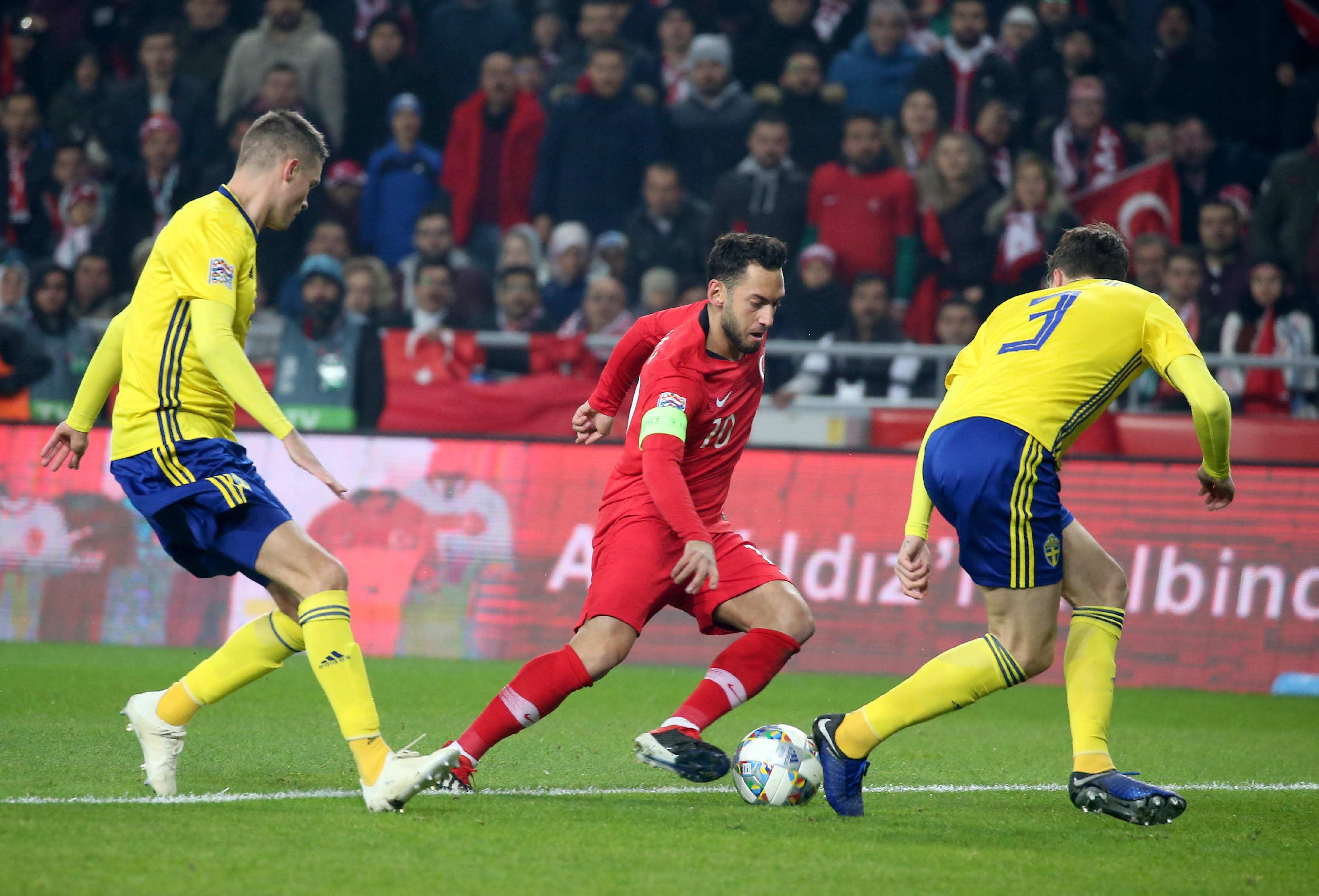 色的头球能 色的头球能